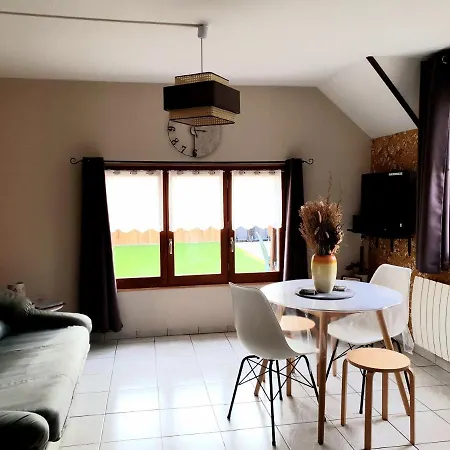 Dom wakacyjny Revedelac Meuble Confort